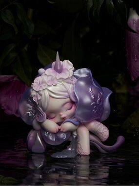 SKULLPANDA Petals in Four Acts - The Budding Fable